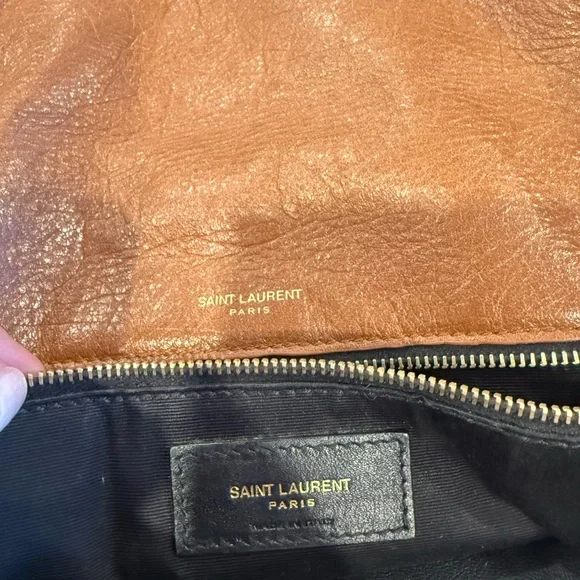 Saint Laurent Niki Medium in Vintage Leather, Light Caramel - Picture 10 of 14